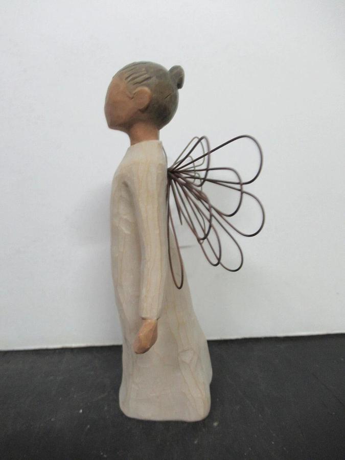 WILLOW TREE "ANGEL OF GRACE" SUSAN LORDI FIGURINE DEMDACO STOCK# 26059