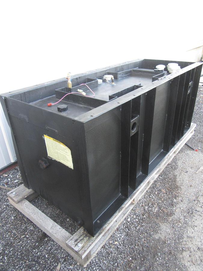 Used 148 GALLON SAUK / KOHLER FLAMMABLE LIQUID DOUBLE WALL DIESEL FUEL TANK