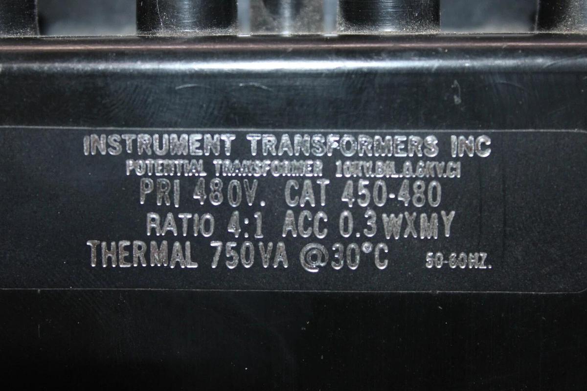 Used INSTRUMENT TRANSFORMERS POTENTIAL TRANSFORMER 450-480 10KV PRI: 480V RATIO 4:1