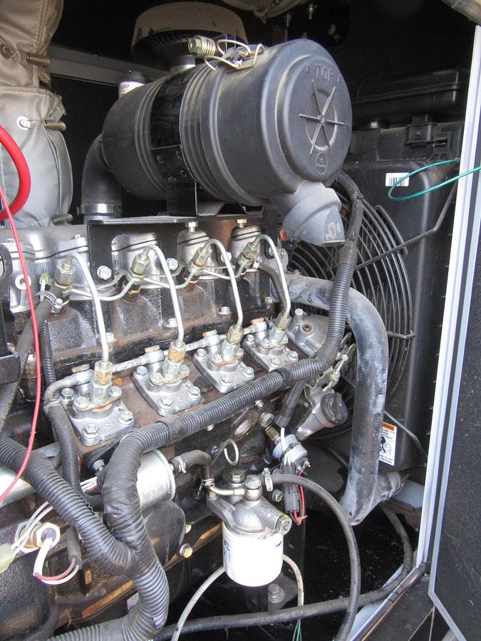 Used 20 KW DIESEL GENERATOR MTU 120/240 V 4LE1 ISUZU SOUND ENCLOSED 258 HRS  VIDEO