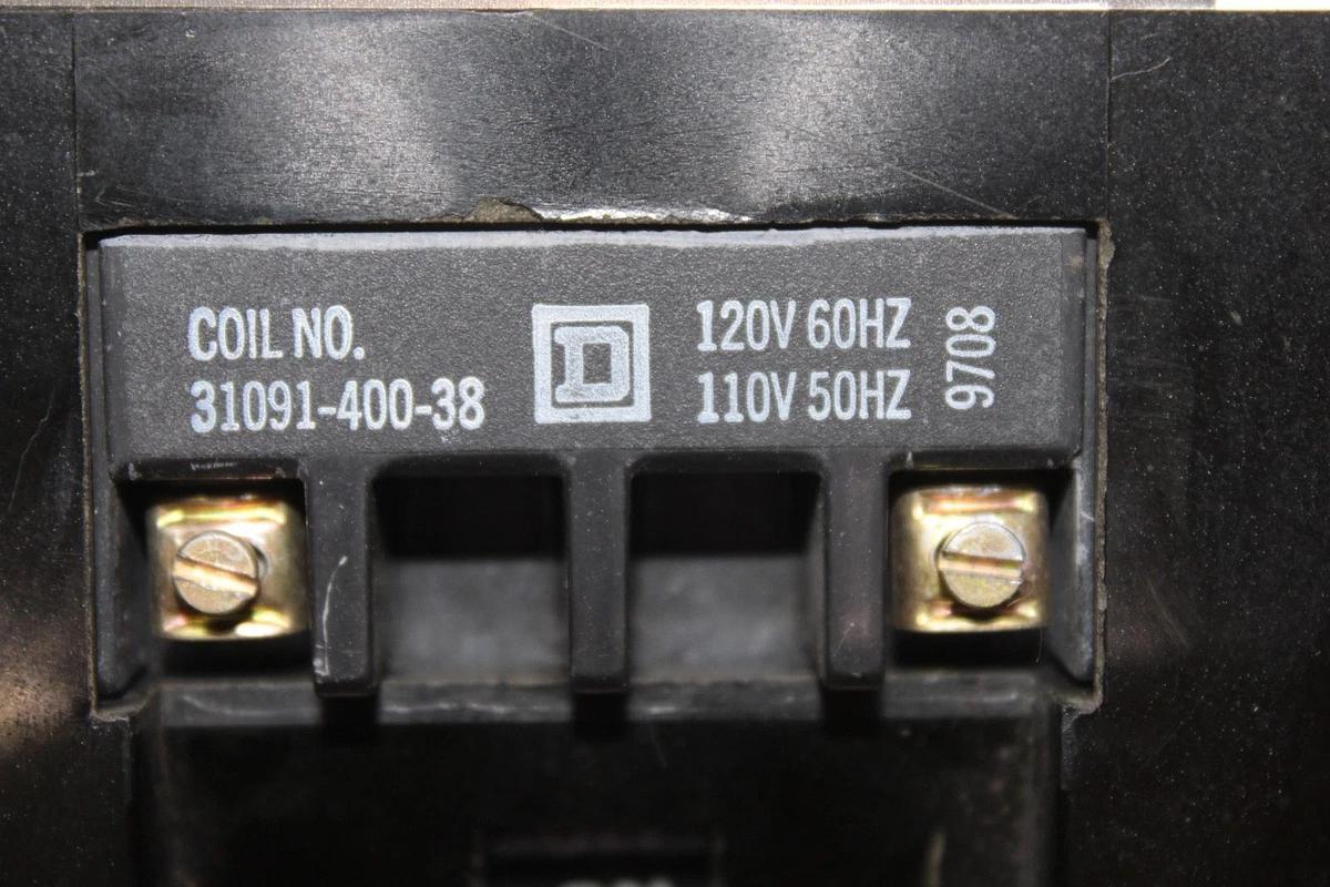 Used SQUARE D NEMA CONTACTOR 8502SF01 SIZE 4 600 VAC COIL: 110/120V