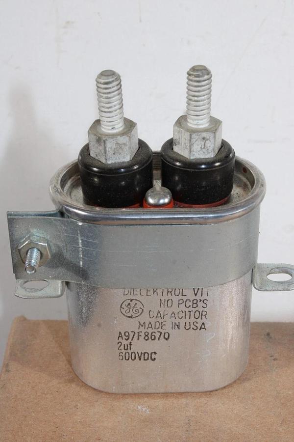 Used LOT OF 2 GENERAL ELECTRIC DIELEKTROL VII CAPACITOR A97F8670 2uF 600 VDC GE