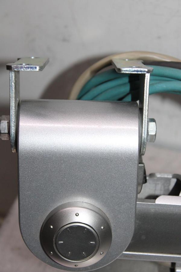 Used TRANE CHILLER DISPLAY AND CONTROL X13760335-01 REV. T 24 VOLT 0.9 AMP