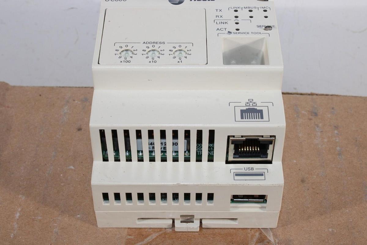 Used TRANE CVHF CHILLER CONTROL MODULE UC800 X13651144-01 REV. G 24 VDC 210 MA