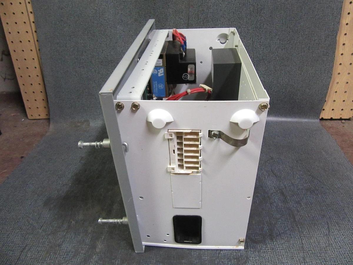 Used WESTINGHOUSE 3-PHASE MONITOR 2100 MCC BUCKET 12" W/ 2D78522 DIGITAL METER