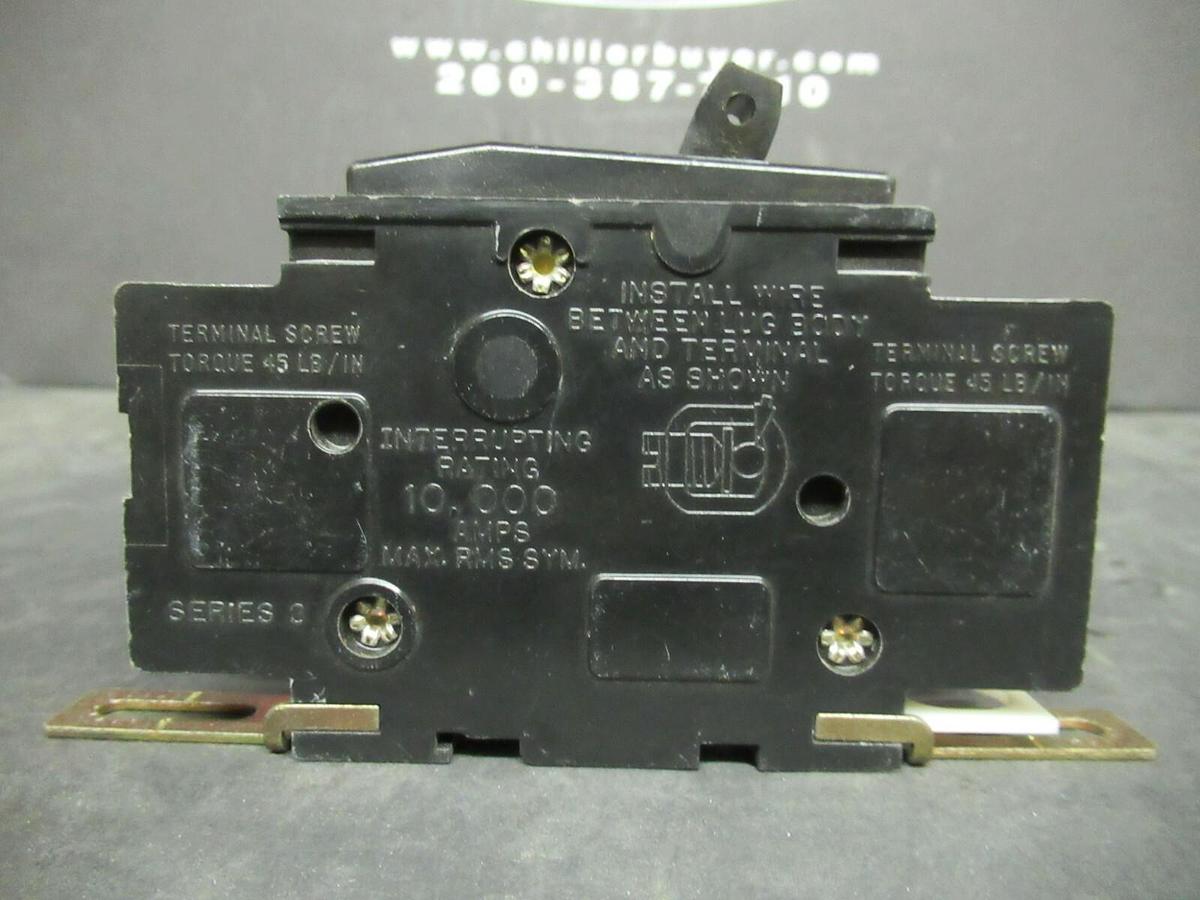Used LOT OF 2 15 AMP SQUARE D SINGLE POLE BREAKERS 120/240 VAC