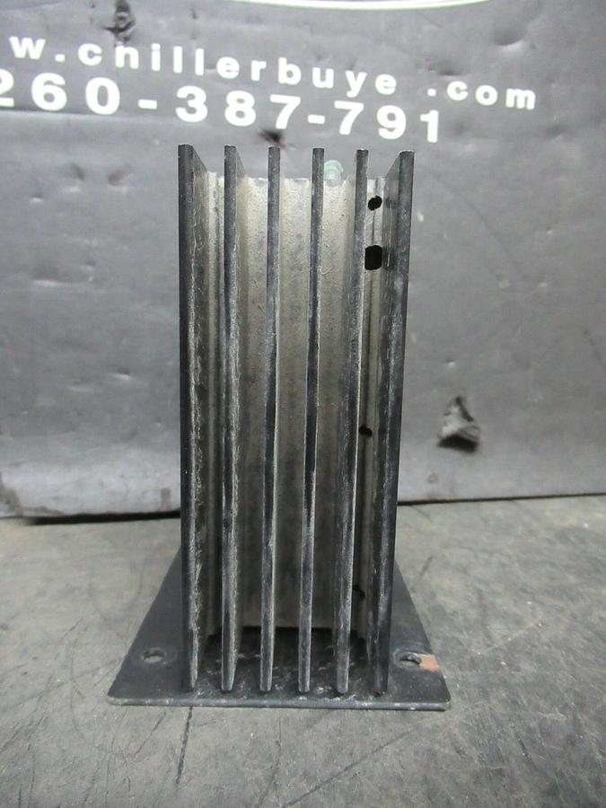 Used KD ELECTRONICS 5-5250-301A PLC 2899615IG W/ BASE AND HEAT SINK **WARRANTY**