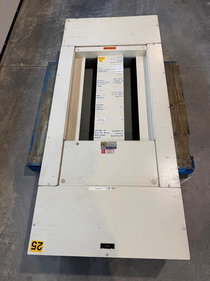 Used SQUARE D I-LINE CIRCUIT BREAKER LA36400 400 AMP 600 VAC 3-POLE