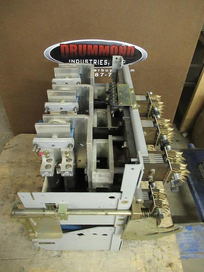 Used GE GENERAL ELECTRIC POWERBREAK 3200 AMP FUSE ROLLOUT TAK83FCB BREAKER STATIC