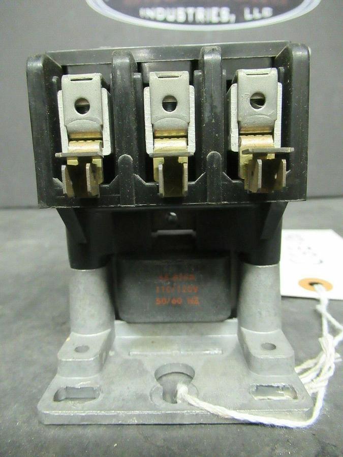 Used GE CONTACTOR CR153B072KNB 25 AMP 600 VAC 35 AMP/RES **WARRANTY INCLUDED!**