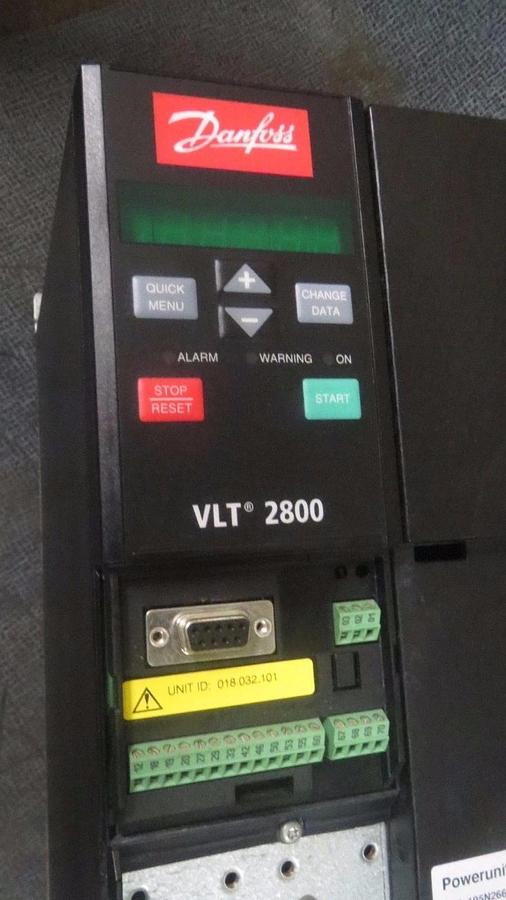 Used DANFOSS VARIABLE SPEED DRIVE VLT 2800 380-480V 27.9-32 AMP 20 HP MODEL: 195N1121