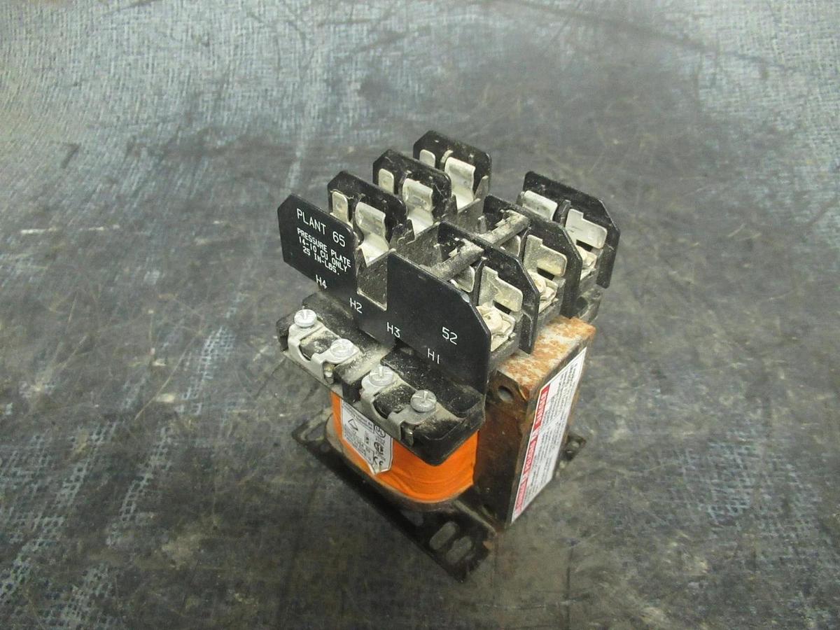 Used SQUARE D TRANSFORMER 9070TF75D23 75VA 50/60HZ INPUT:120/240V OUTPUT:24V