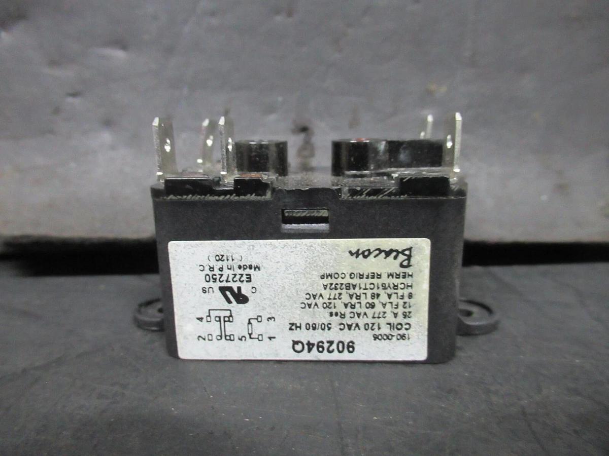 Used BEACON POWER RELAY BLOCK 90294Q 12 AMP @ 120 VAC 8 AMP @ 277 VAC COIL: 120 VOLT