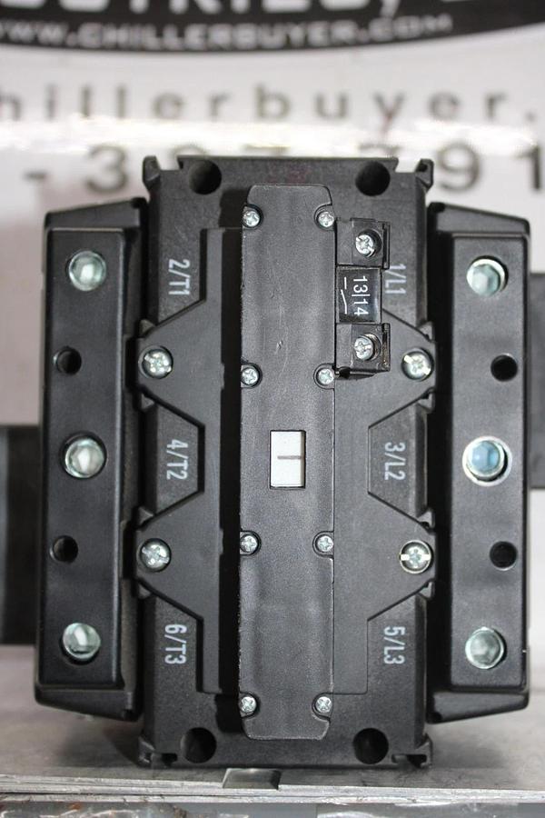 Used EATON DISCONNECT SWITCH P5-315 DE18F42042/000100 600 VOLT 300 AMP 100 HP