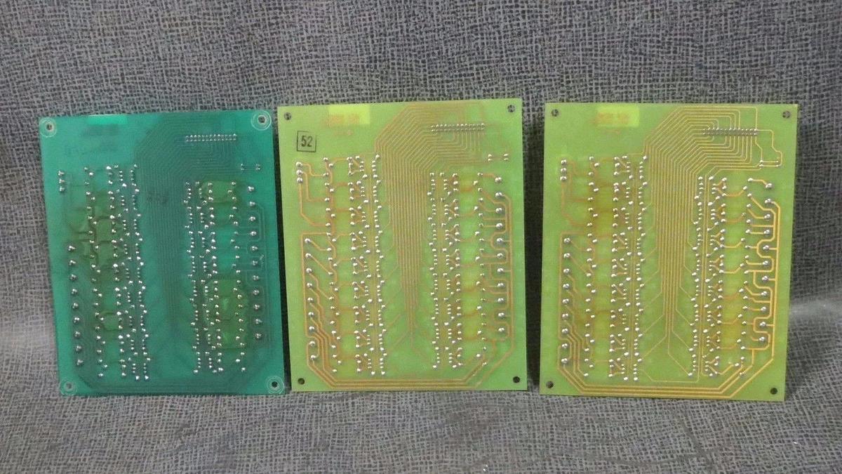 Used (1) YORK CHILLER INTERFACE CIRCUIT BOARD 031-00935D000 ** INCLUDES WARRANTY**