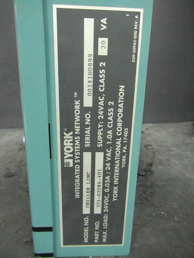 Used YORK CHILLER LINC 371-02086-401 ADVANCED PROCESSOR CARD 2 031-01384-004 NO REV