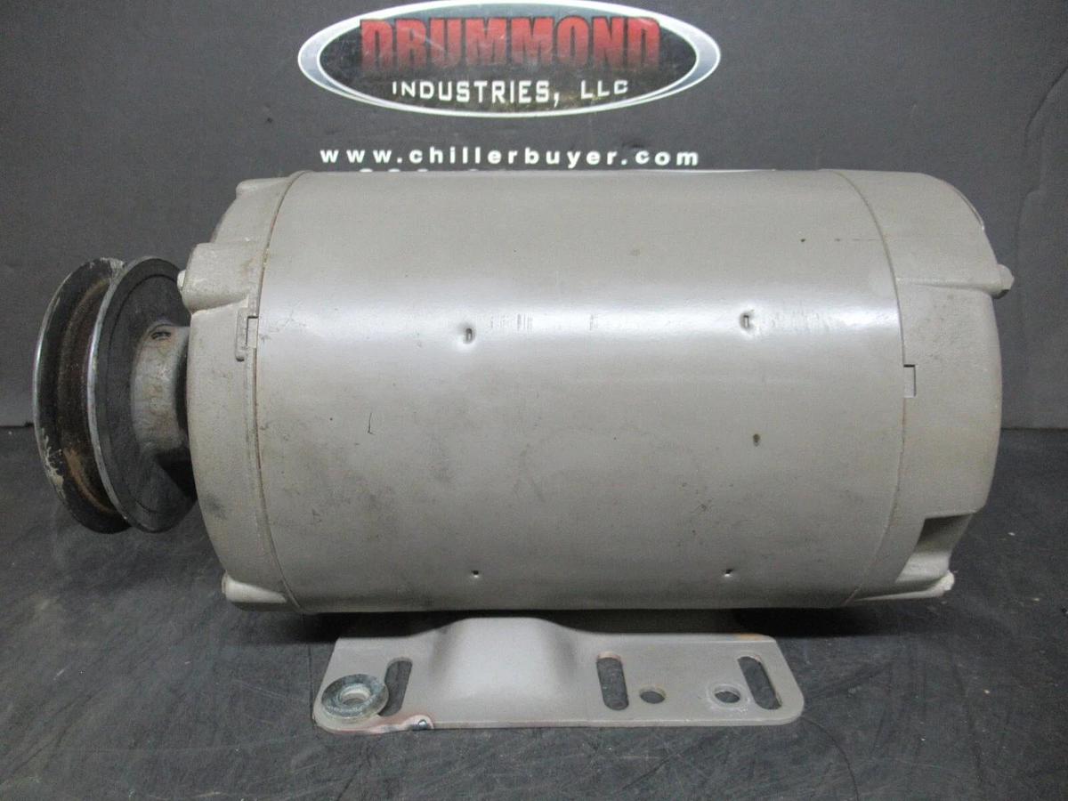 Used MAGNETEK CENTURY E-PLUS E100 10-349220-01 1 HP 2.7 AMP 460 VOLT 1745 RPM ENCL DP