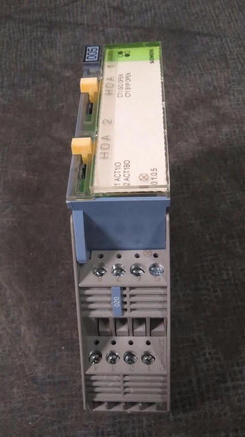 Used SIEMENS APOGEE POINT TERMINATION MODULE WITH BASE  MODEL: PTM6.20250-M