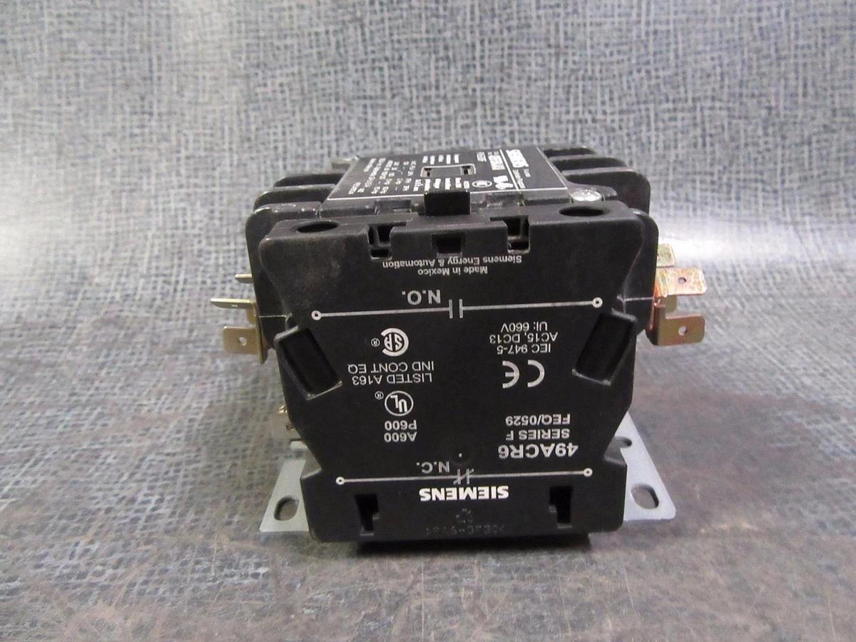 Used (1) SIEMENS CONTACTOR W/ AUX  42BF35AJASI 30 AMP 600V 3 PHASE 15 HP 24V COIL