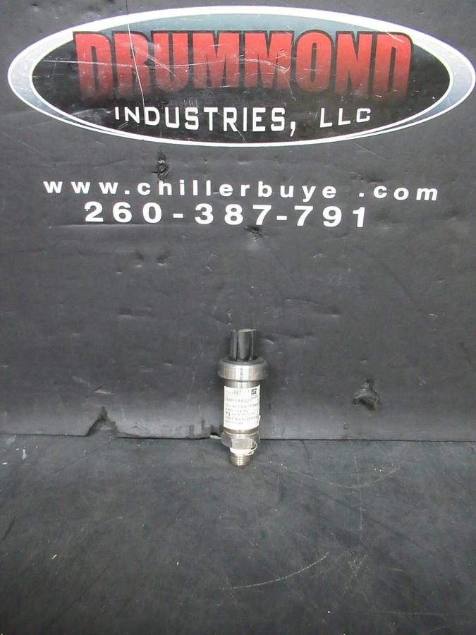 Used JOHNSON CONTROLS P499CFAB523 PRESSURE TRANSDUCER 40 PSIA 30 VDC 025-29151-001