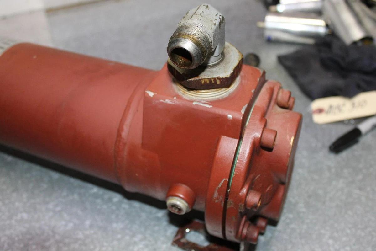 Used API BASCO HEAT EXCHANGER 4-W-24-MAHT-4-P-CP 04024 240 PSIG 400°F 2' X 6"