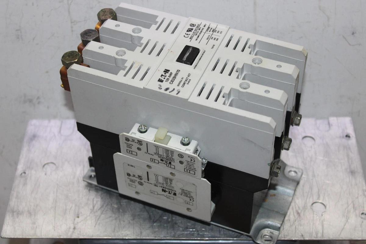 Used EATON CONTACTOR C825HN10 120 AMP 600 VOLT 3-POLE 3 HP *WARRANTY*