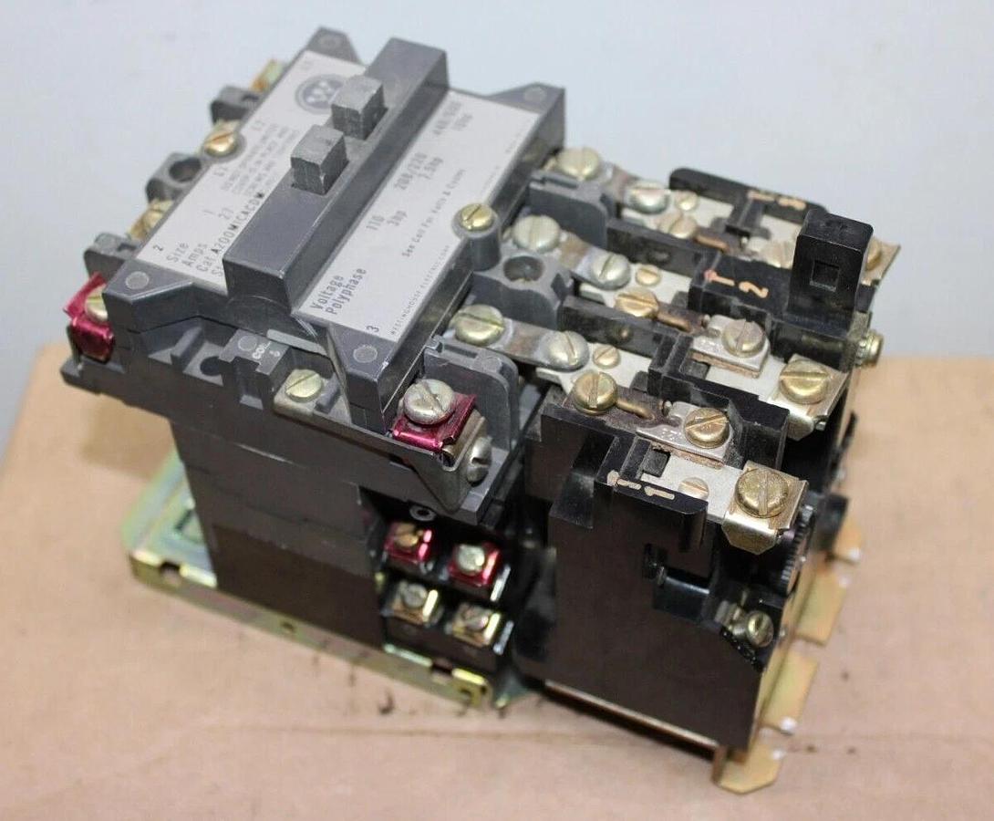 Used WESTINGHOUSE NEMA STARTER A200MICACDM NEMA 1 27 AMP 600 VAC 3-PHASE 10 HP