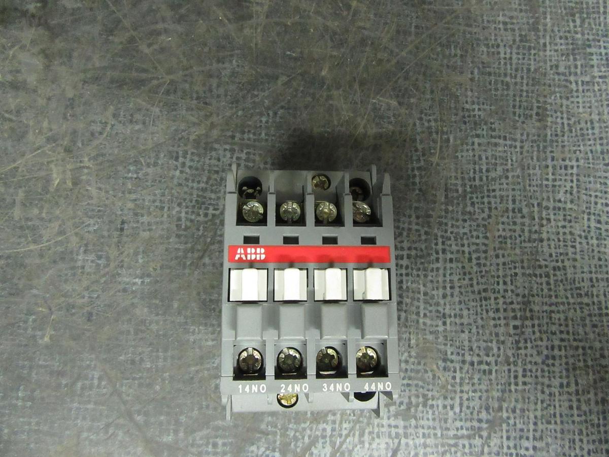 Used ABB CONTACTOR N71E 400V 3A COIL: 120V 60HZ **WARRANTY INCLUDED**