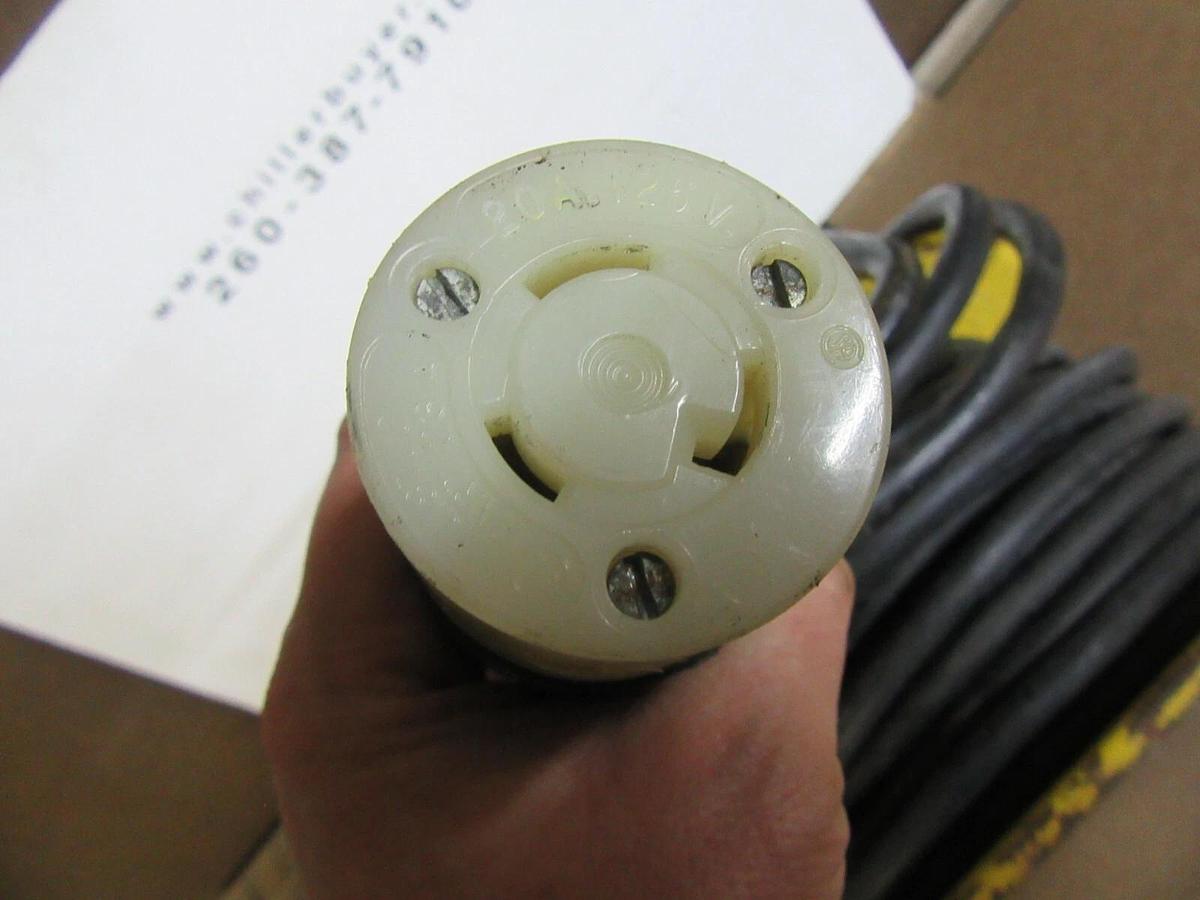 Used 100' 14/3 AERO-MOTIVE HW 34 ELECTRICAL POWER CORD WIRE REEL 15 AMP 120 VAC 1 PH