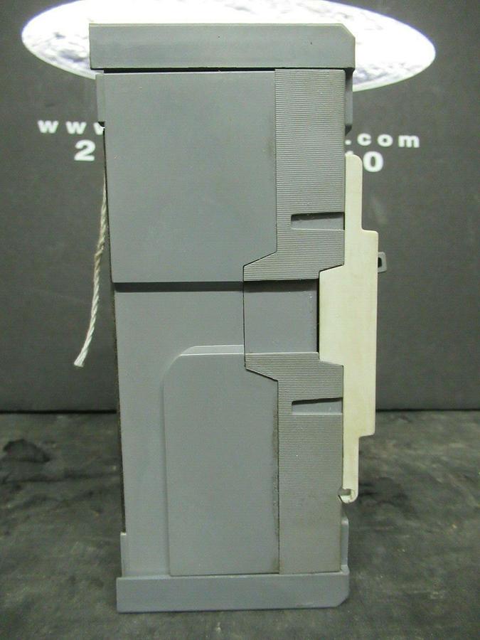 Used 30 AMP LS / MEC MCCB BREAKER ABS 33B 600 VAC 3 POLE **WARRANTY INCLUDED**