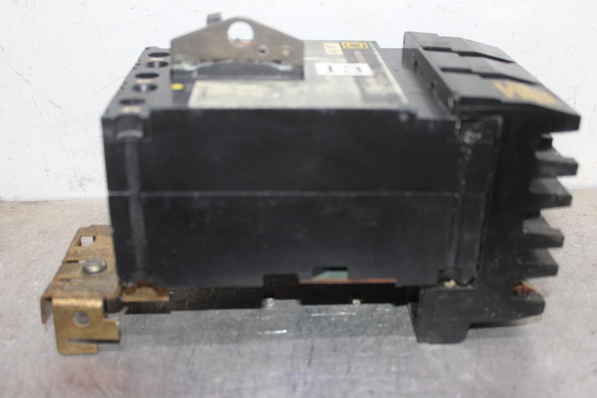 Used SQUARE D I-LINE CIRCUIT BREAKER FH26020AC 20 AMP 600 VAC 2-POLE