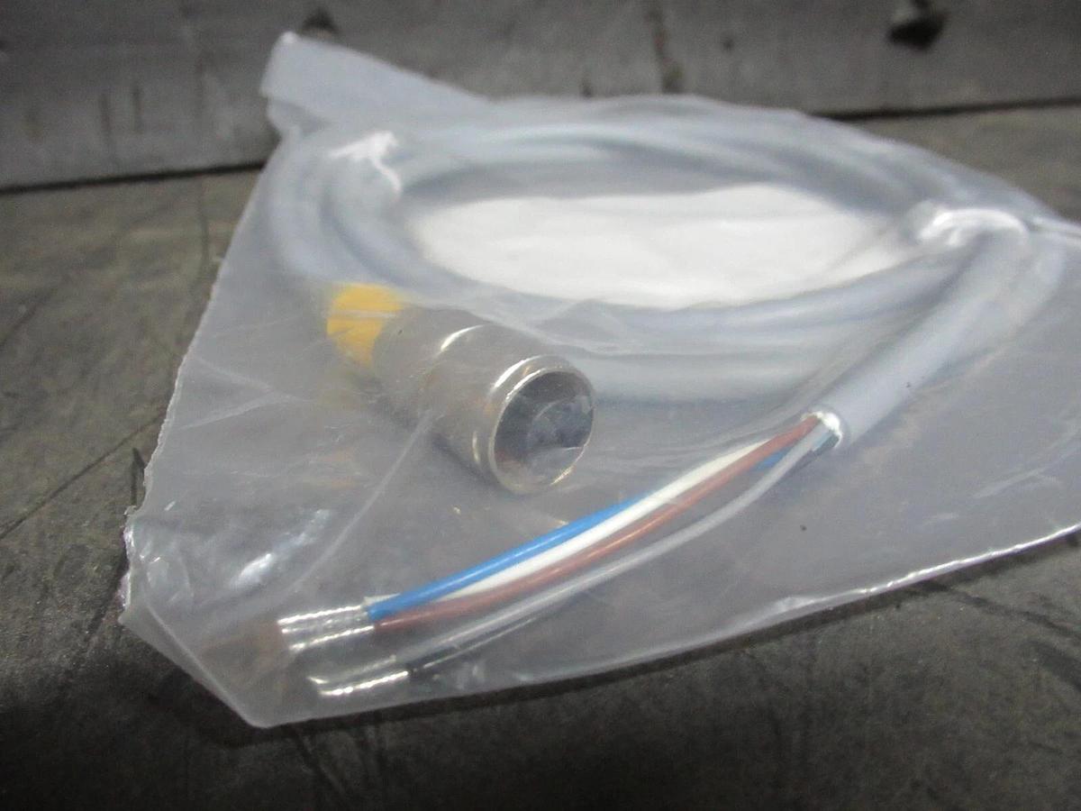 NEW IN BAG TURCK SINGLE ENDED RECEPTICLE MULTI-PIN RK-4.5T-2/S101 U-02060