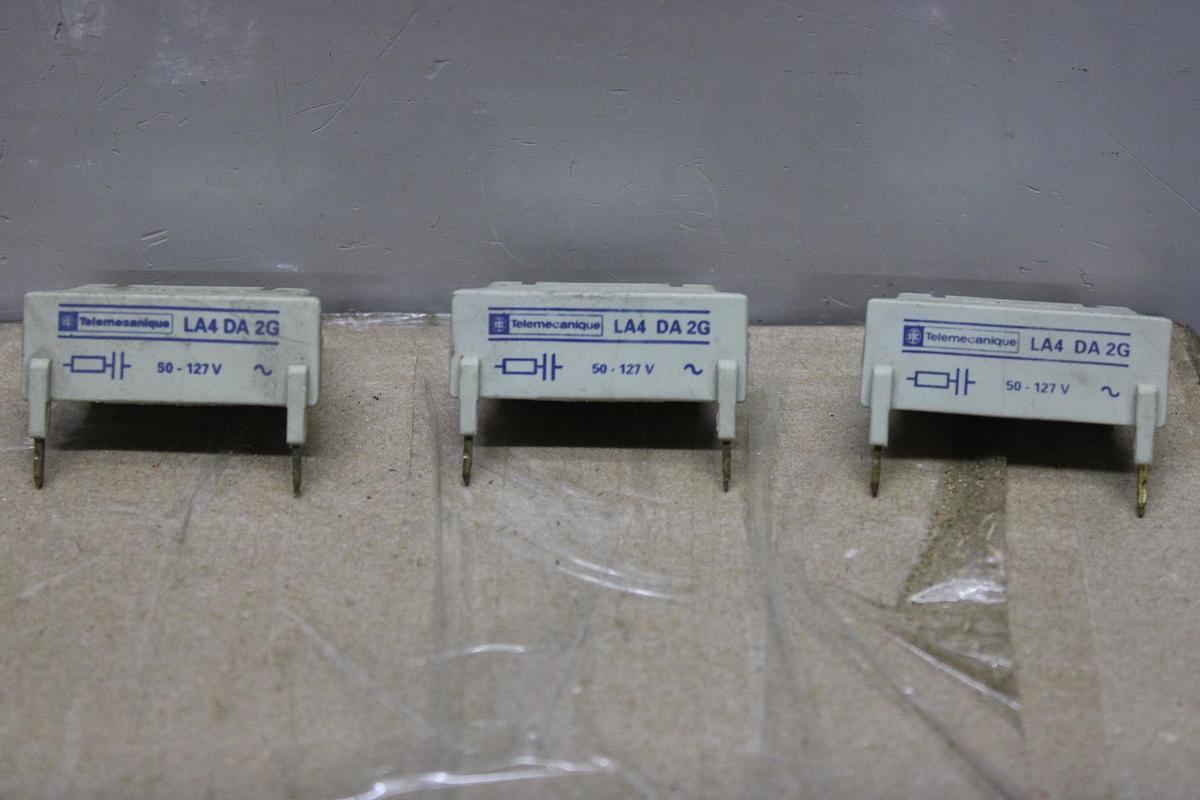 Used DITEK LOW VOLTAGE SURGE PROTECTOR DTK-2LVLP-SCP 27 VRMS