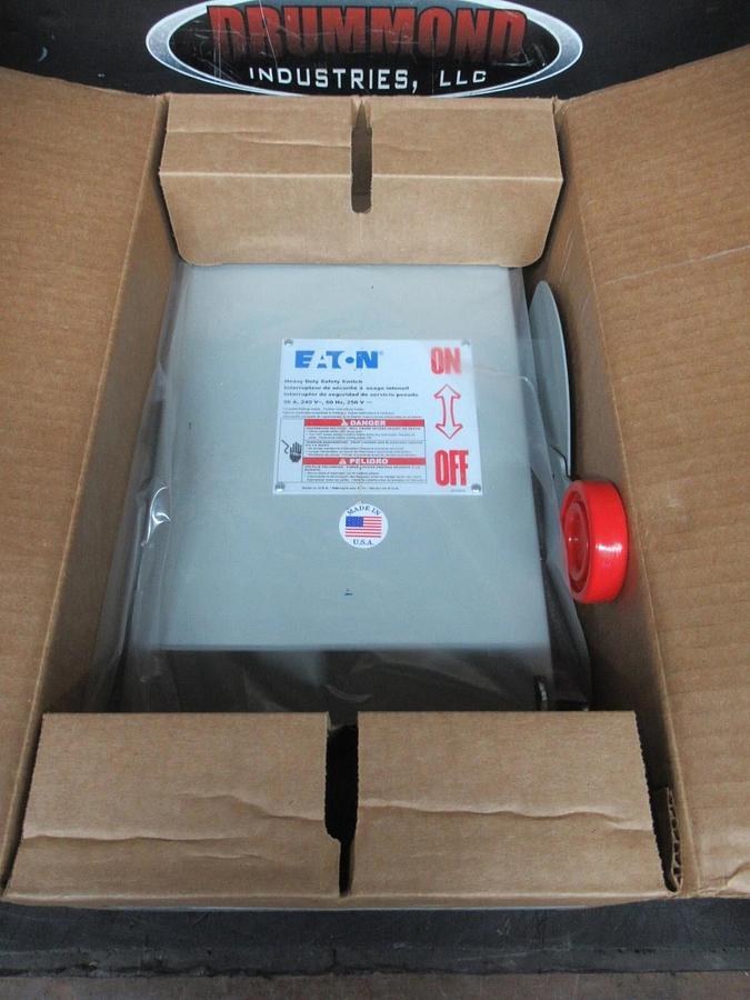 NEW IN BOX EATON HEAVY DUTY SAFETY SWITCH DH221FRK 30 AMP 240 VAC 2-POLE