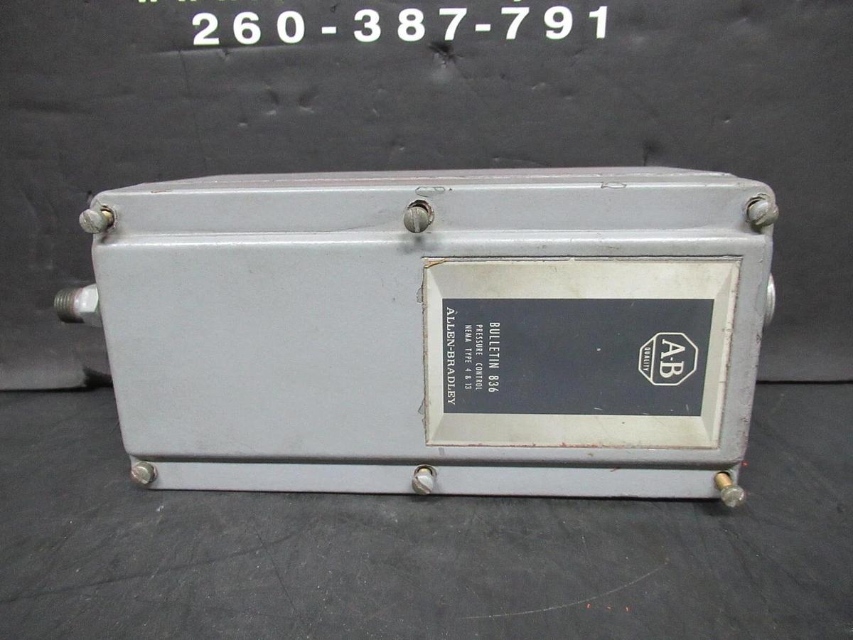 Used ALLEN-BRADLEY TEMPERATURE CONTROL SWITCH 836-C5 24-600 VAC @ 125 VA NEMA 4, 13
