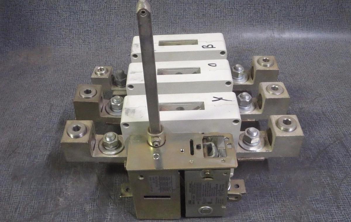 Used ABB GENERAL PURPOSE SWITCH 400 AMP 600 VAC 3 PHASE W/ LUGS MODEL: OETL-NF400