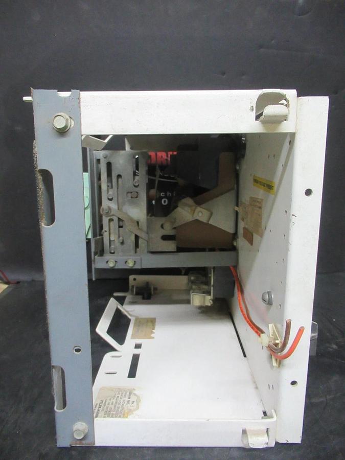 Used CUTLER HAMMER MOTOR CONTROL BUCKET 12" CHASIS 600 V NO BREAKER / STARTER W/ DOOR