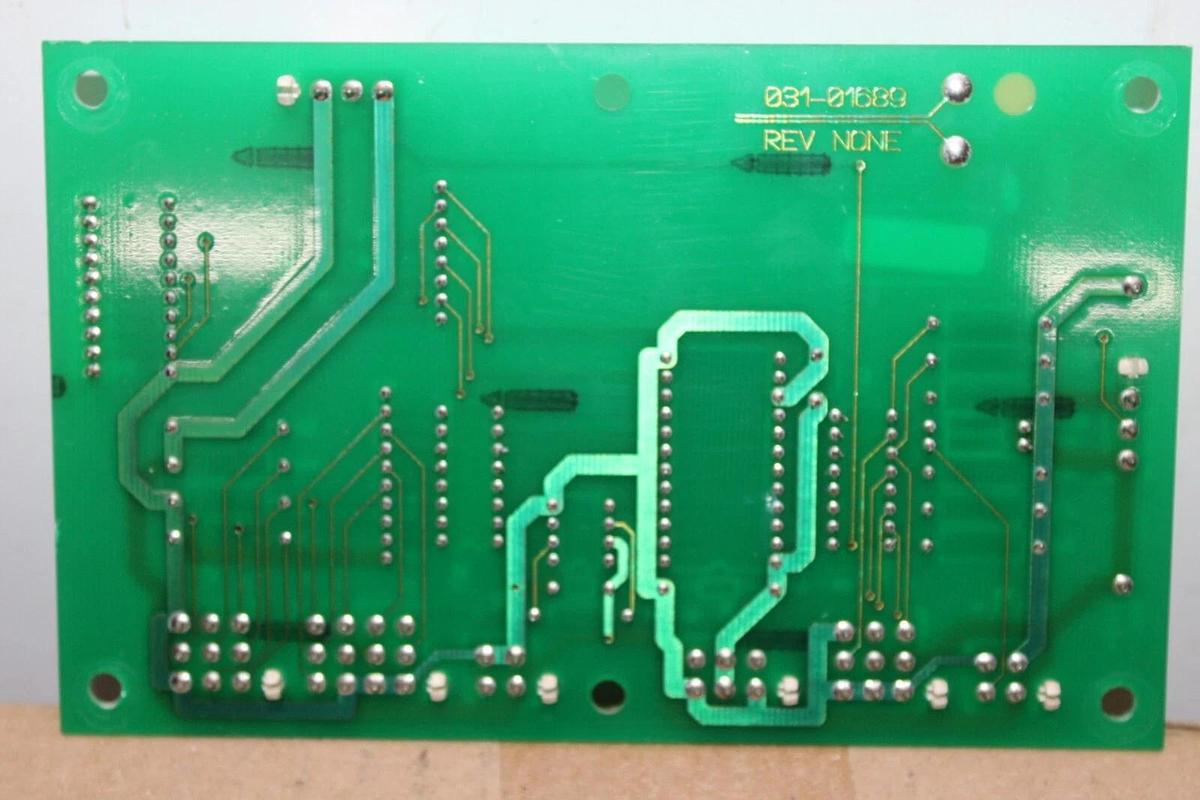 Used YORK CIRCUIT BOARD I/O EXPANSION BOARD 031-01689-000 **WARRANTY INCLUDED**