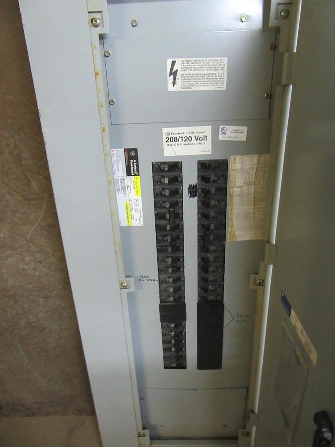 Used GE SERVICE PANEL AQU3422RCX 225 AMP 208/120 VOLT 3-PHASE 4-WIRE