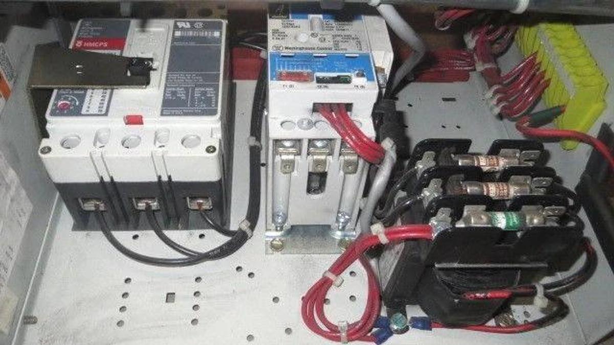 Used WESTINGHOUSE FREEDOM 2100 12" STARTER MCC BUCKET NEMA 1 **WARRANTY INCLUDED!**