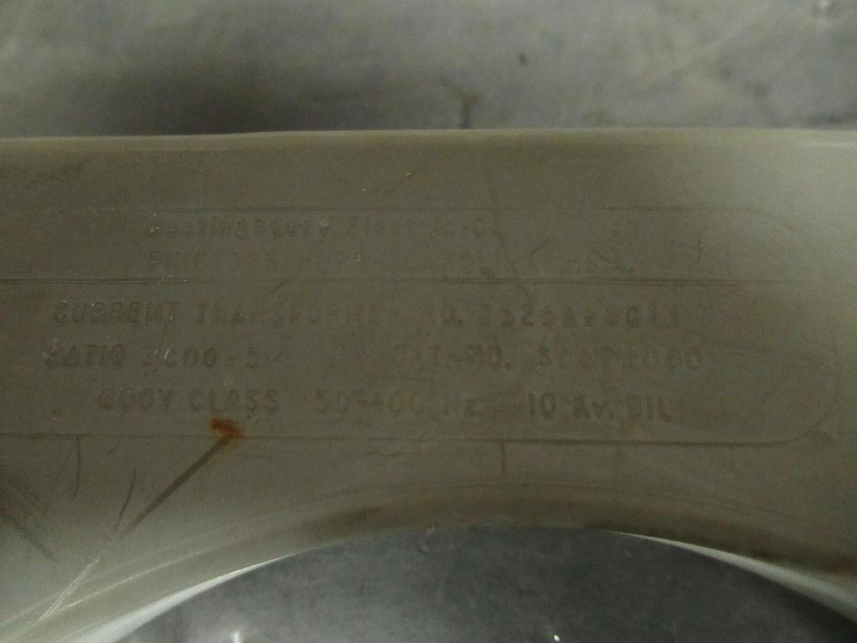 Used WESTINGHOUSE CURRENT TRANSFORMER SCM-2000 RATIO: 2000:5 A  600 VOLT