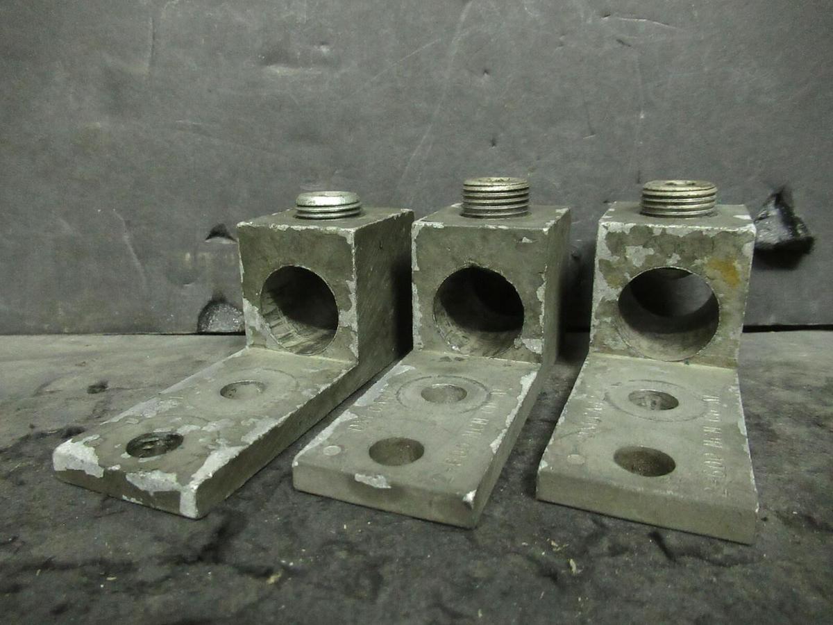 Used (3) QTY GE DXLCA42 1 SINGLE BARREL MECHANICAL CONNECTOR LUGS TAP 600 MCM - 2