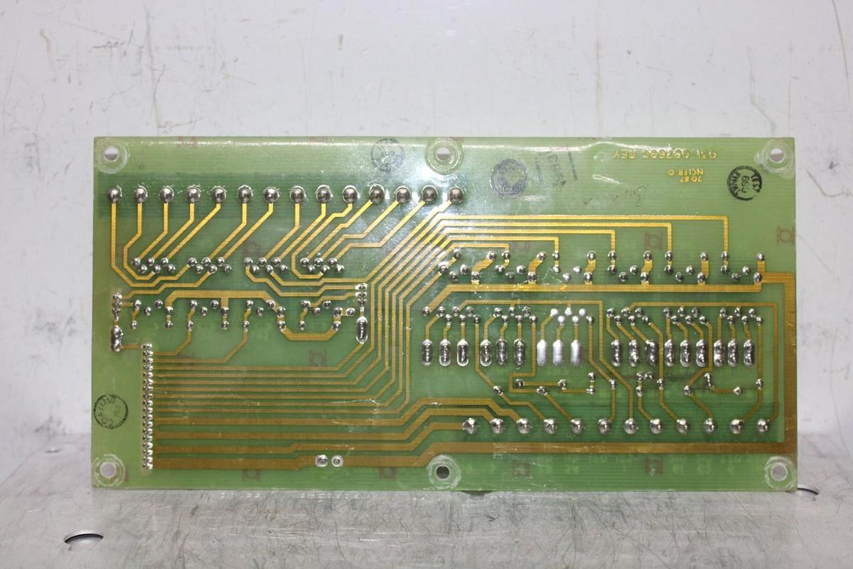 Used YORK CHILLER RELAY CIRCUIT BOARD 031-00769C001 REV. C **WARRANTY**