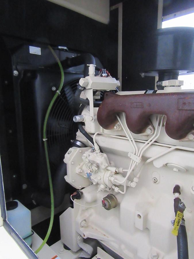 Used 40KW DIESEL GENERATOR  KOHLER 120/208V JOHN DEERE ENCLOSED VIDEO WE SHIP 40 KW