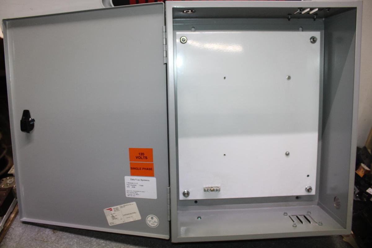 Used STULZ E2 SERIES MICROPROCESSOR CONTROLLER HMI HVAC TEMPERATURE CONTROL