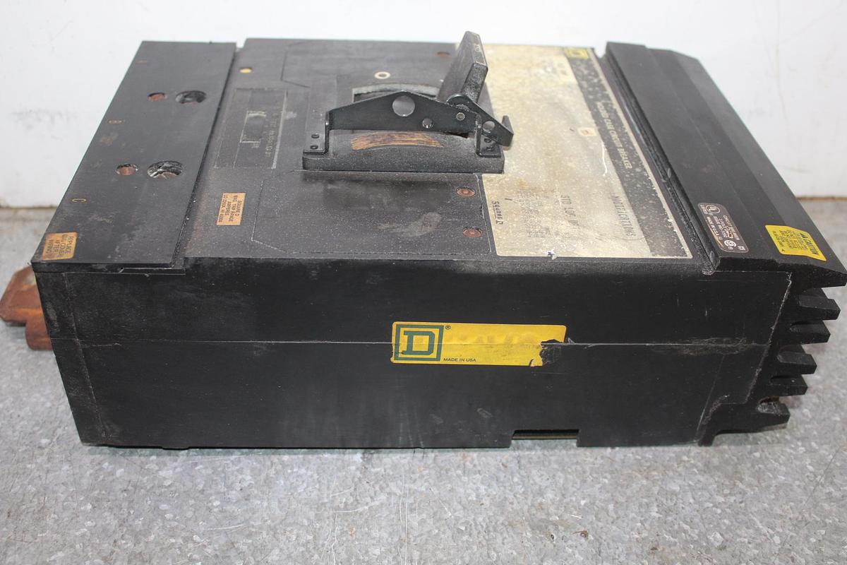 Used SQUARE D I-LINE CIRCUIT BREAKER IL34300 300 AMP 480 VAC 3-POLE