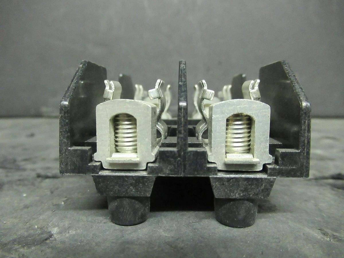 Used LOT OF 2 LITTELFUSE FUSE HOLDER L25030-2C FOR 30 AMP 250 V FUSES **WARRANTY**