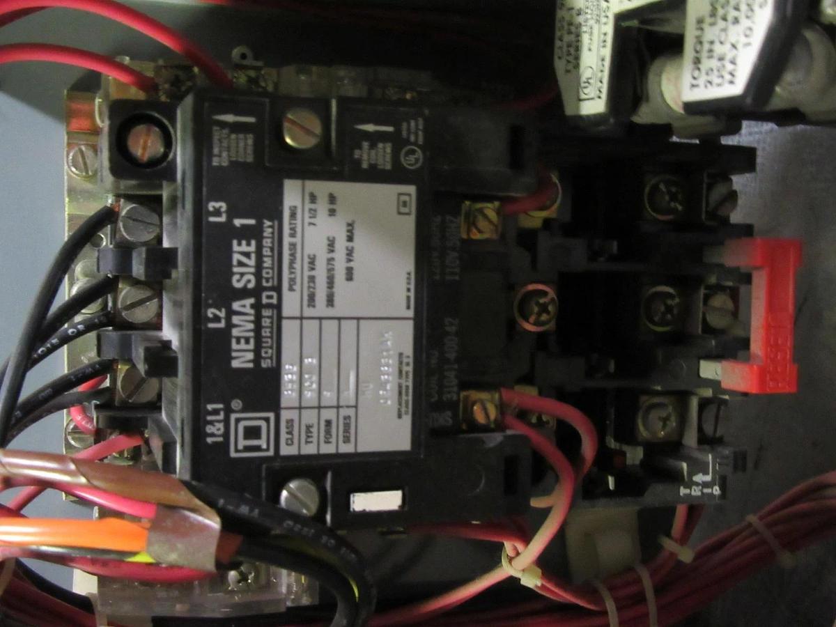 Used SQUARE D 12" MODEL 5 MCC STARTER BUCKET 480 VAC 7 AMP W/ NEMA SIZE 1 STARTER