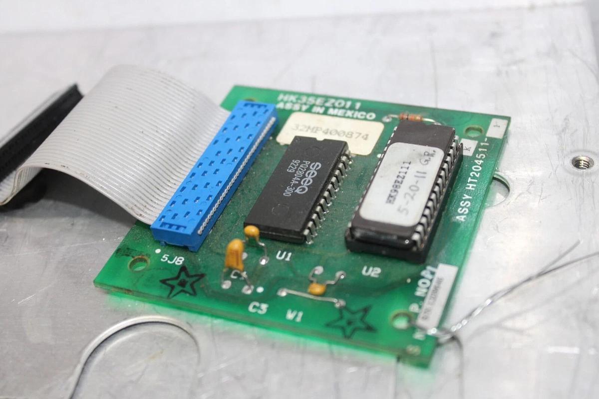 Used CARRIER FURNACE ADD-ON BOARD HK35EZ011 HT204511-2-10 32MP400874 HT204511-1