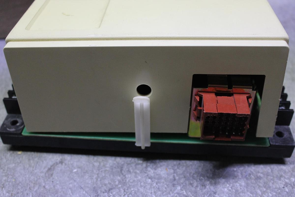 Used ASCO TRANSFER SWITCH 214A272 208 VOLT 60 HZ 369A57